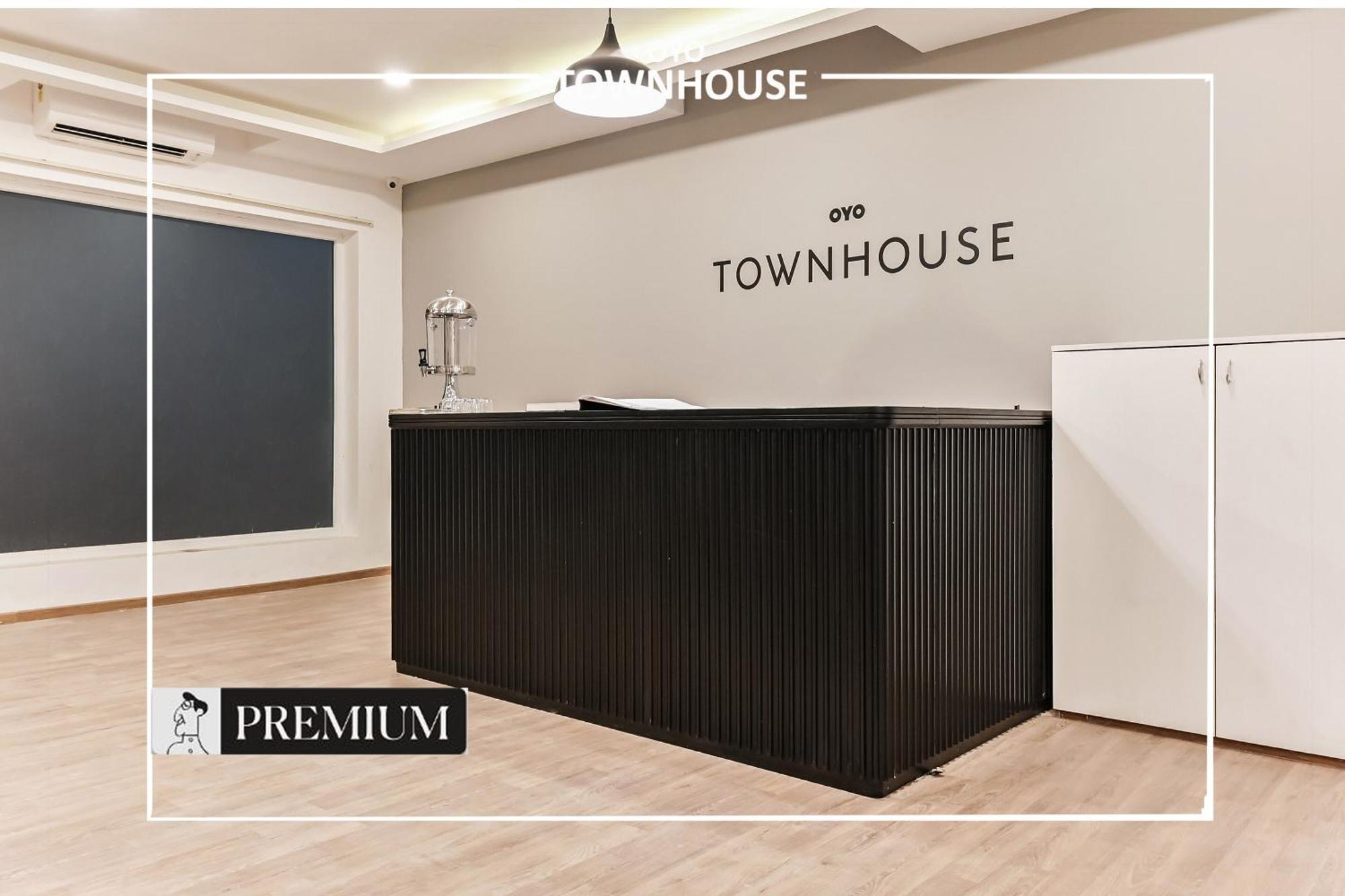 Townhouse D- Knowledge Park Iii