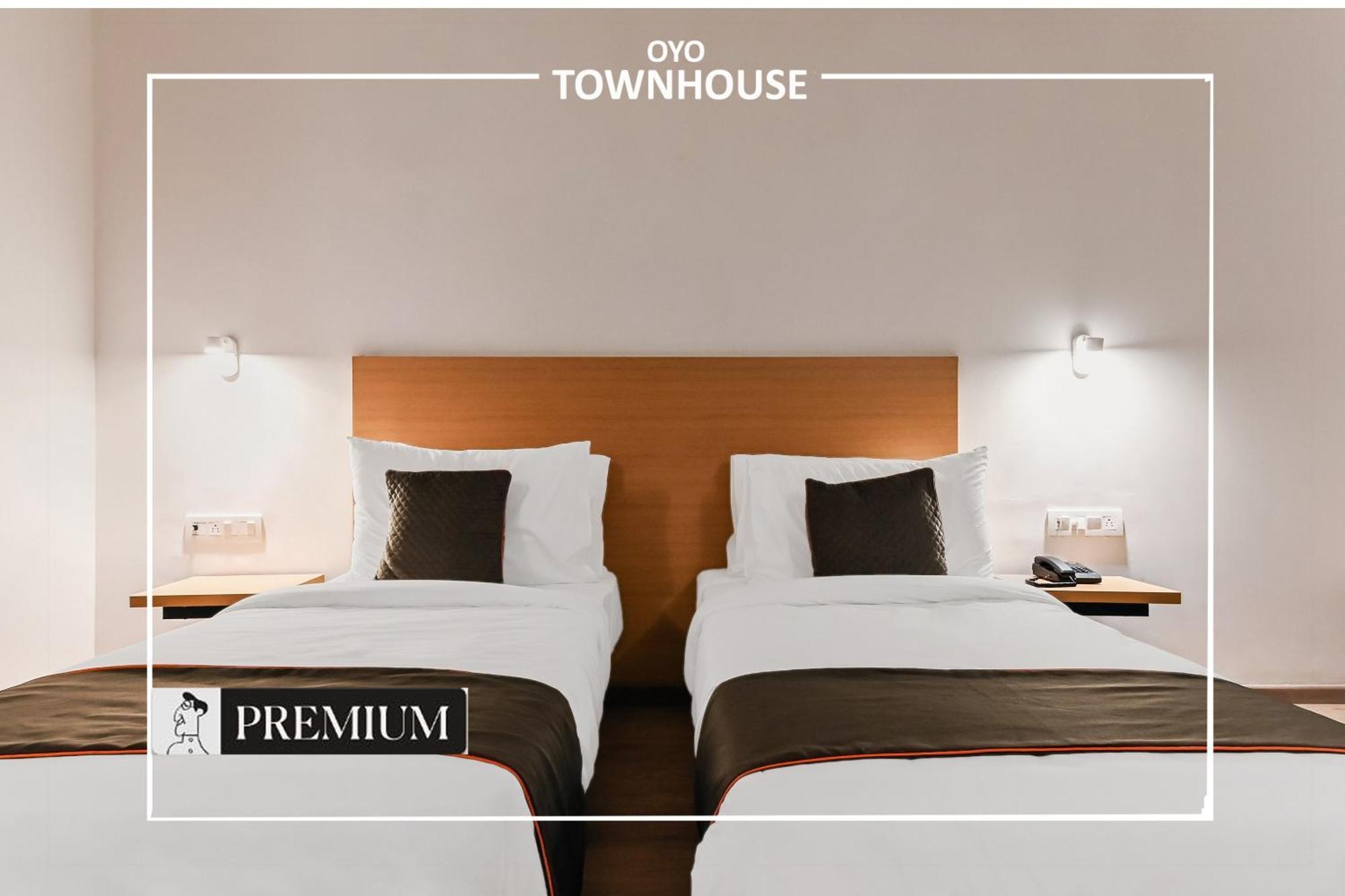 Hotel Townhouse D- Knowledge Park Iii 4*