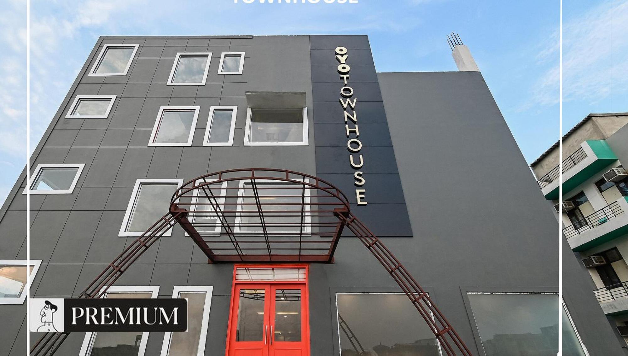 Hotel Townhouse D- Knowledge Park Iii Greater Noida