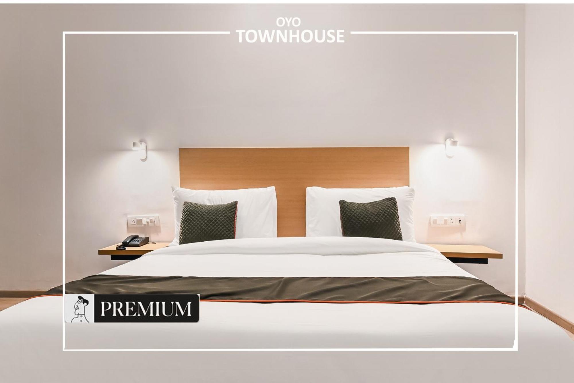 Townhouse D- Knowledge Park Iii 4* Greater Noida